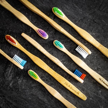 Kids bamboo toothbrushes-1