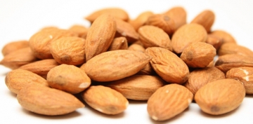 nut: almond, raw-1